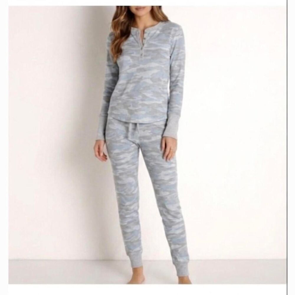 Splendid Women's Blue and Grey Pajamas